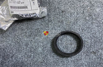 Phớt bơm chân không động cơ N20 BMW