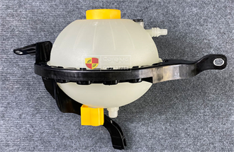 Bình nước phụ BMW 5'F07GTLCI 5'F10 5'F10LCI