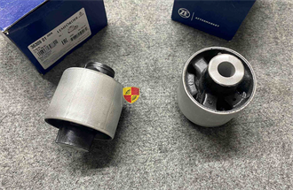 Bạc càng A xe BMW X3F25 X4F26