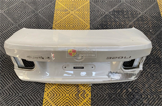 Cốp sau BMW F30 F30 LCI