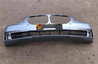 Cản trước BMW Series 7 F01 F02 LCI