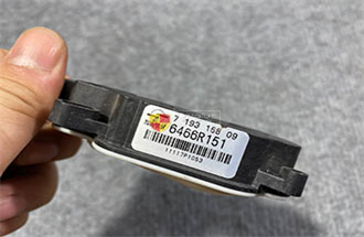 Moto điều khiển cửa gió BMW series 5' F10