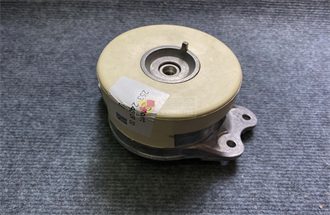 Cao su chân máy phải cho Mercedes GLC 300 4MATIC