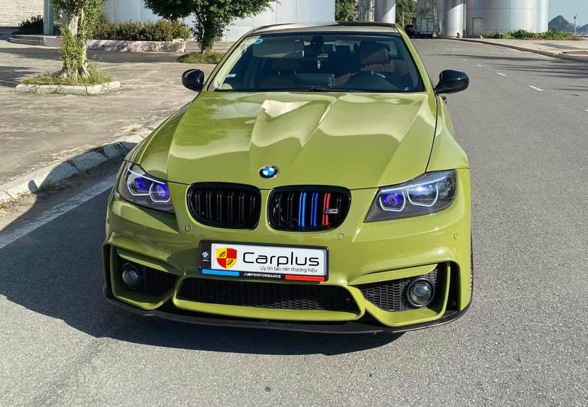 Độ bodykit BMW 3 series E90 lên M4 Sport