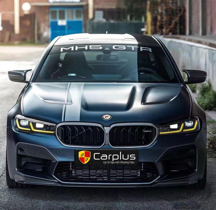 Độ bodykit BMW G30 lên M5
