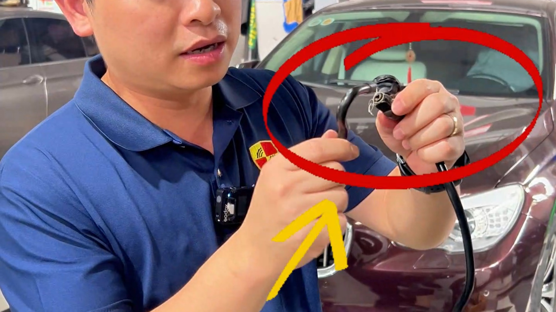 Giải cứu Mercedes GLC200 