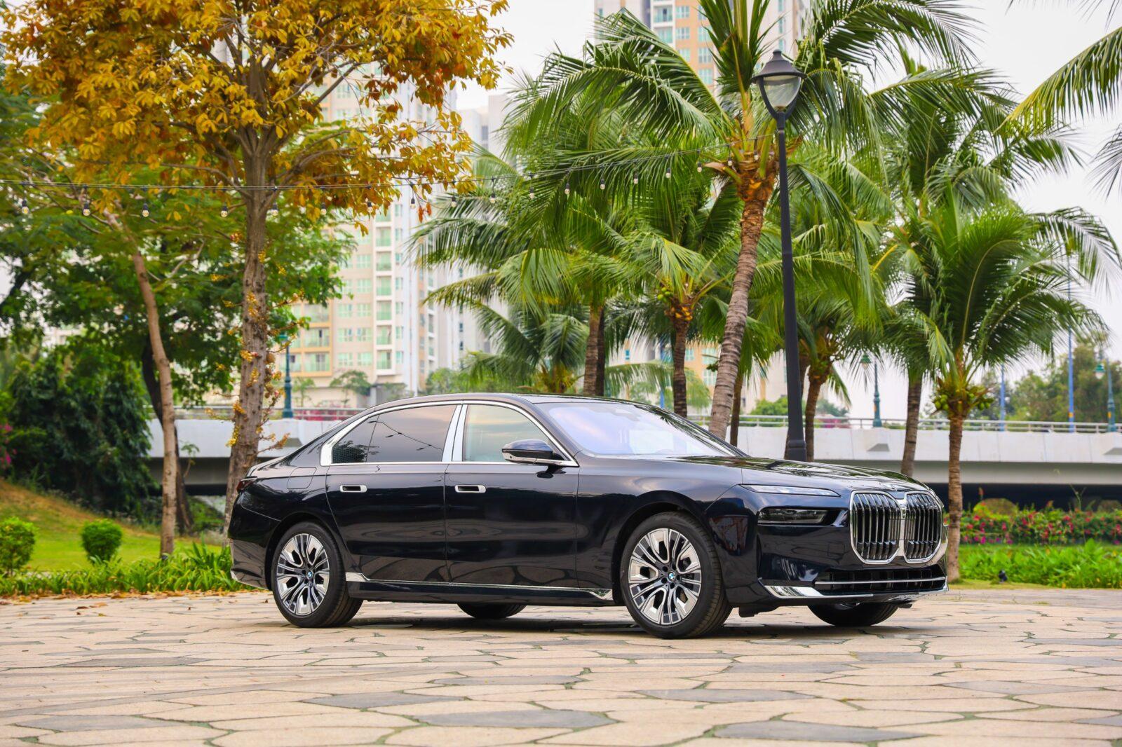 Tìm hiểu về dòng BMW Series 7 qua các thời kỳ